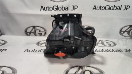 Зарядное гнездо NISSAN LEAF ZE0 EM61 625503NA0A 3 ракурс Зарядное гнездо NISSAN LEAF ZE0 EM61 625503NA0A 3 ракурс