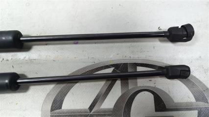 Амортизатор багажника AUDI Q3 8U CPSA 8U0827552B 5 ракурс