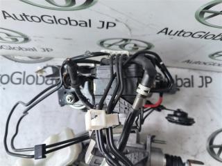 Главный тормозной цилиндр TOYOTA PRIUS ZVW55 2ZRFXE 4705047600 5 ракурс