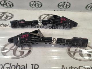Крепление бампера заднее TOYOTA VOXY ZRR85G 3ZRFAE 5215628100 1 ракурс