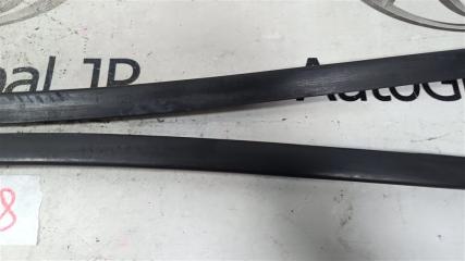 Молдинг лобового стекла AUDI Q7 4L CJTC 4L0854327 4 ракурс