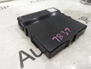 Блок управления гибридной установкой TOYOTA PRIUS ZVW55 2ZRFXE 8998147490 3 ракурс