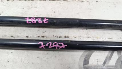 Амортизатор багажника TOYOTA VOXY ZRR85G 3ZRFAE 689500W600 3 ракурс Амортизатор багажника TOYOTA VOXY ZRR85G 3ZRFAE 689500W600 3 ракурс