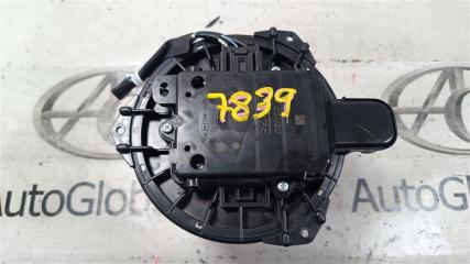 Мотор печки TOYOTA PRIUS ZVW55 2ZRFXE 8710358070 1 ракурс