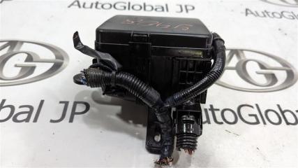 Блок предохранителей под капот NISSAN LEAF ZE1 EM57 2438840F00 4 ракурс