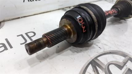 Привод левый передний AUDI Q7 4L CJTC 7P0407271C 4 ракурс Привод левый передний AUDI Q7 4L CJTC 7P0407271C 4 ракурс