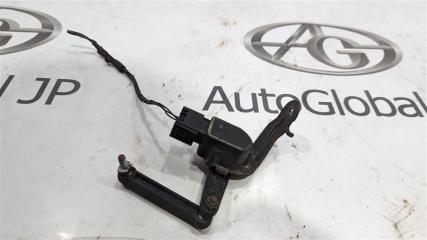 Датчик корректора фар левый задний BMW X5 E70 N55B30A 37146853753 3 ракурс