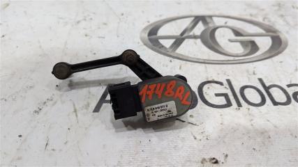 Датчик корректора фар левый задний AUDI Q7 4L CJTC 7L0616571 1 ракурс