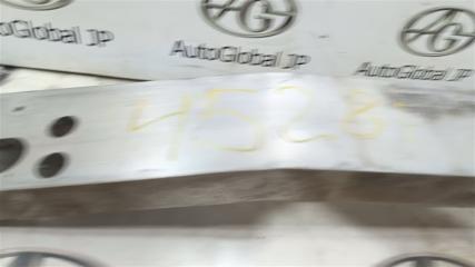 Жесткость бампера передняя NISSAN LEAF ZE0 EM61 620323NA0A 3 ракурс