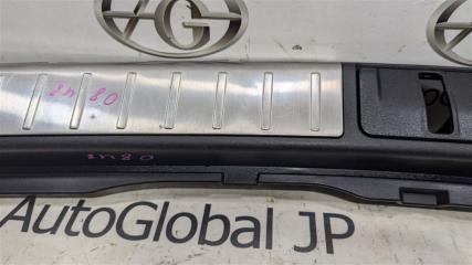 Накладка замка багажника LEXUS RX450H GYL16W 2GRFXE 5838748070C0 4 ракурс
