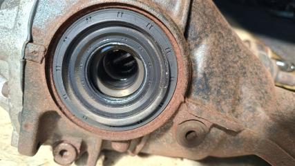 Редуктор задний LEXUS IS300H AVE30 2AR-FSE 4111053310 2 ракурс
