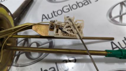 Датчик уровня топлива NISSAN SAFARI VRY60 TD42 2506001J00 4 ракурс Датчик уровня топлива NISSAN SAFARI VRY60 TD42 2506001J00 4 ракурс