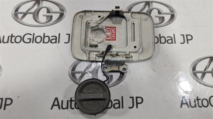 Лючок бензобака TOYOTA HIACE KDH206V 1KD-FTV 7735026030 5 ракурс