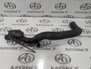 Патрубок интеркулера TOYOTA HIACE KDH206V 1KD-FTV 1736130021 2 ракурс Патрубок интеркулера TOYOTA HIACE KDH206V 1KD-FTV 1736130021 2 ракурс