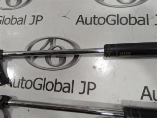 Амортизатор багажника TOYOTA GRANVIA KCH16W 1KZ-TE 6890726060 3 ракурс