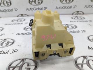 Блок предохранителей Peugeot 207 WC EP6C 1.6 VTi 5F01 6580YA 3 ракурс