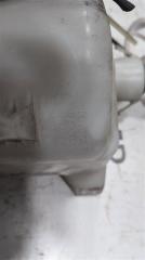Бачок стеклоомывателя TOYOTA CALDINA ST246W 3SGTE 8531521010 4 ракурс