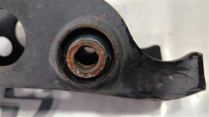 Балка поперечная передняя TOYOTA LAND CRUISER UZJ100W 2UZFE 4868060010 5 ракурс