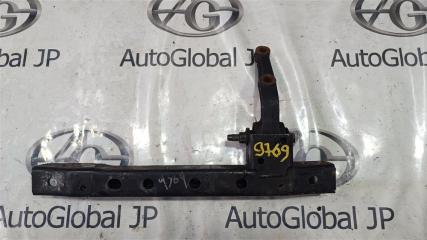 Балка подвески передняя TOYOTA LAND CRUISER UZJ100W 2UZFE 5238060040 1 ракурс