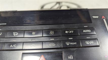 Блок управления климат-контролем LEXUS IS300H AVE30 2AR-FSE 5590053320 5 ракурс