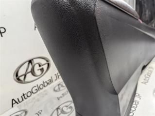 Бардачок между сиденьями TOYOTA CH-R ZYX10 2ZR-FXE 5891010040C3 4 ракурс Бардачок между сиденьями TOYOTA CH-R ZYX10 2ZR-FXE 5891010040C3 4 ракурс