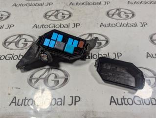 Блок предохранителей под капот TOYOTA CH-R ZYX10 2ZR-FXE 8266647610 2 ракурс