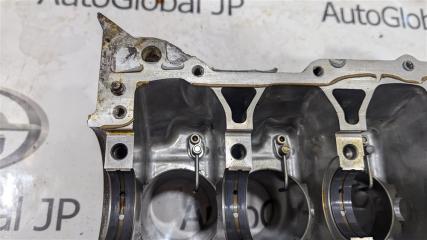 Блок цилиндров TOYOTA CH-R ZYX10 2ZR-FXE 1141039226 3 ракурс