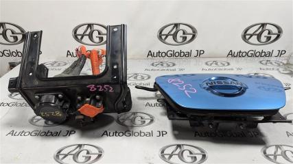Зарядное гнездо NISSAN LEAF ZE0 EM61 657303NA4B 1 ракурс Зарядное гнездо NISSAN LEAF ZE0 EM61 657303NA4B 1 ракурс