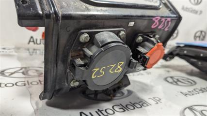 Зарядное гнездо NISSAN LEAF ZE0 EM61 657303NA4B 4 ракурс Зарядное гнездо NISSAN LEAF ZE0 EM61 657303NA4B 4 ракурс