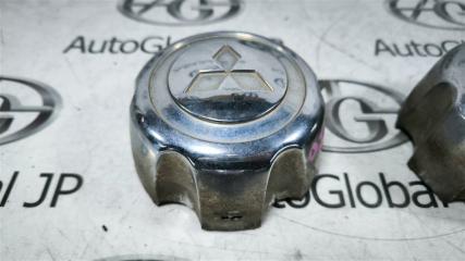 Колпаки на колеса MITSUBISHI PAJERO V25 6G74 MR150561 3 ракурс Колпаки на колеса MITSUBISHI PAJERO V25 6G74 MR150561 3 ракурс