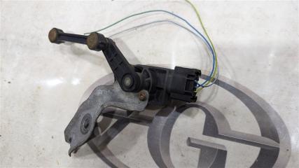 Датчик корректора фар передний Volkswagen Touareg 7L 4.2 AXQ 7L0616213B 5 ракурс