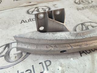 Жесткость бампера задняя AUDI TT 8N AUQ 8N0807309B 3 ракурс