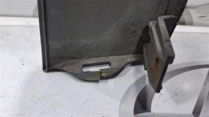 Накладка на крыло правая передняя HONDA VEZEL RU4 LEB 74107T7B003 3 ракурс