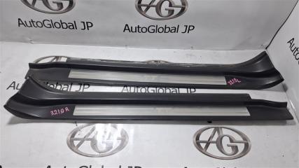 Порожек пластиковый AUDI TT 8N AUQ 8N7853491B 1 ракурс