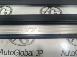 Порожек пластиковый AUDI TT 8N AUQ 8N8853491B 5 ракурс