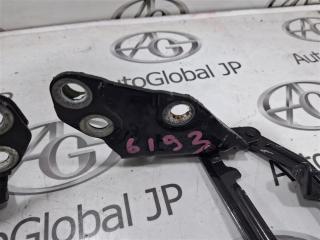 Петля капота Volkswagen Touareg 7L 4.2 AXQ 7L6823301B 4 ракурс
