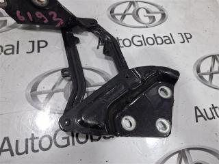 Петля капота Volkswagen Touareg 7L 4.2 AXQ 7L6823301B 5 ракурс