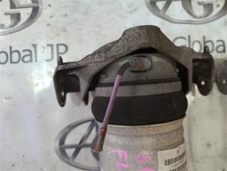 Стойка правая передняя Volkswagen Touareg 7L 4.2 AXQ 7L6616040D 5 ракурс