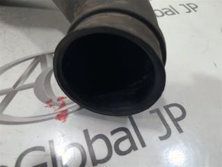 Патрубок воздушн.фильтра TOYOTA LAND CRUISER PRADO KZJ90 1KZ-TE 1780667020 2 ракурс Патрубок воздушн.фильтра TOYOTA LAND CRUISER PRADO KZJ90 1KZ-TE 1780667020 2 ракурс