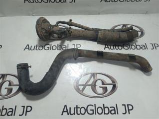 Горловина топливного бака NISSAN SAFARI WYY60 RD28 1722101J00 2 ракурс Горловина топливного бака NISSAN SAFARI WYY60 RD28 1722101J00 2 ракурс