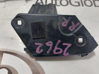 Крепление бампера заднее AUDI TT 8N AUQ 8N0807483A 2 ракурс