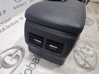 Бардачок между сиденьями LEXUS IS300H AVE30 2AR-FSE 5881053310C7 5 ракурс Бардачок между сиденьями LEXUS IS300H AVE30 2AR-FSE 5881053310C7 5 ракурс