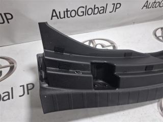 Накладка замка багажника TOYOTA COROLLA ZWE214 2ZRFXE 6471612390C0 1 ракурс