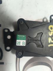 Радар-детектор TOYOTA CH-R NGX50 8NR-FTS 88210F4010 2 ракурс