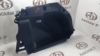 Обшивка багажника правая задняя TOYOTA COROLLA ZWE214 2ZRFXE 6473012530C1 1 ракурс