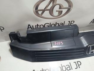Решетка радиатора HONDA Mobilio GB1 L15A . 2 ракурс