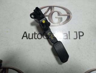 Педаль подачи топлива LEXUS nx200 ZGZ10 3ZRFAE 781100W040 1 ракурс