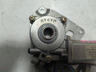 Мотор стеклоподъемника правый задний NISSAN SAFARI VRGY60 TD42 8273005J10 3 ракурс