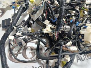 Коса салона LEXUS nx200 ZGZ10 3ZRFAE 8214178C30 2 ракурс