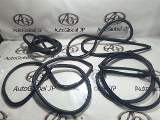 Уплотнение дверное LEXUS nx200 ZGZ10 3ZRFAE 6231178010 1 ракурс Уплотнение дверное LEXUS nx200 ZGZ10 3ZRFAE 6231178010 1 ракурс